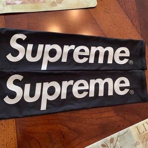 Supreme  Nike Basketball Arm Sleeves